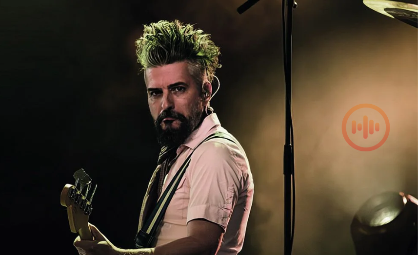 Lionel Richie se apresenta no The Town com guitarrista brasileiro na banda