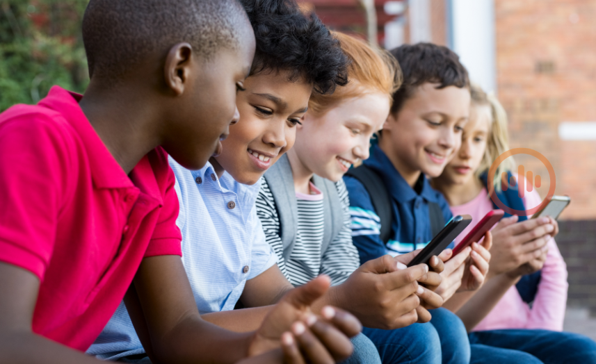 Pais poderão controlar contas dos filhos no WhatsApp